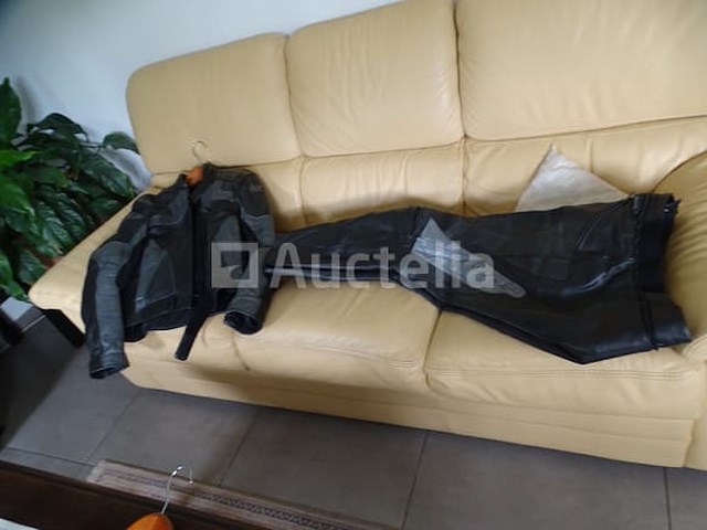 Bikerset (jas, broek, laarzen, ...) - afbeelding 12 van  22