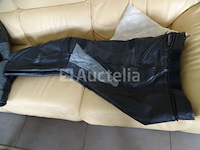 Bikerset (jas, broek, laarzen, ...) - afbeelding 16 van  22