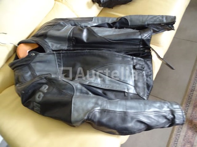 Bikerset (jas, broek, laarzen, ...) - afbeelding 20 van  22