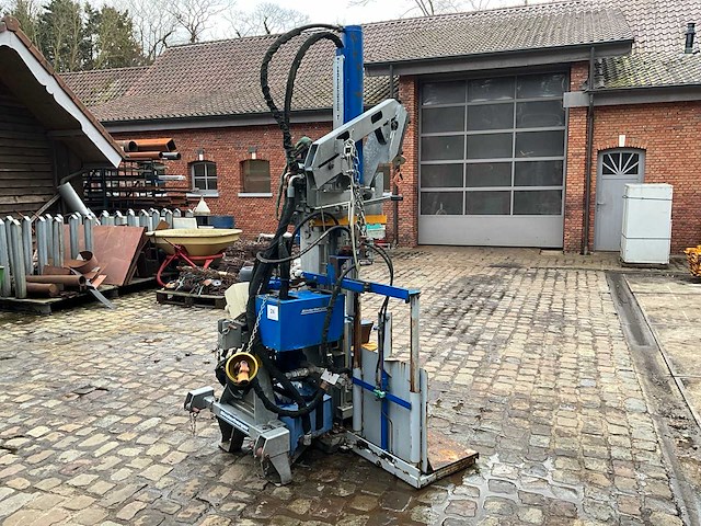 Binderberger kliefmachine 30 ton - afbeelding 13 van  18