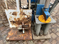 Binderberger kliefmachine 30 ton - afbeelding 15 van  18