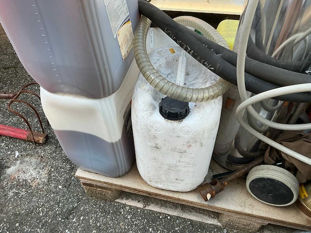 Birchmeier drukspuit - afbeelding 10 van  12