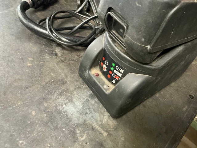 Birchmeier rec15 accu rugspuit - afbeelding 4 van  6