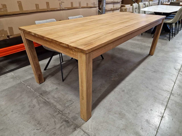 Birlington teak interieurtafel natural 220 x 100cm massief - poten 10cm - afbeelding 1 van  4