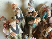 Biscuit beelden. 18 stuks - afbeelding 2 van  6