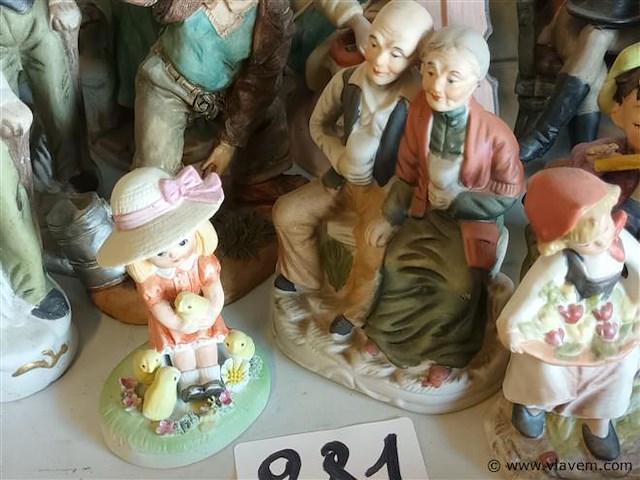 Biscuit beelden. 18 stuks - afbeelding 3 van  6