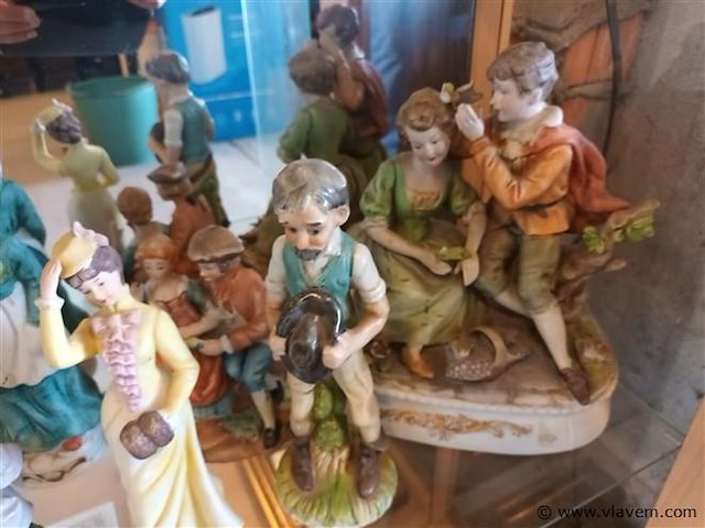 Biscuit beelden. 9 stuks - afbeelding 3 van  4