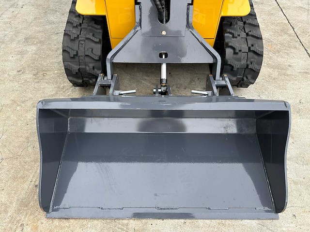 Bisontek - 2025 - bt360 - rupsschranklader - afbeelding 4 van  24