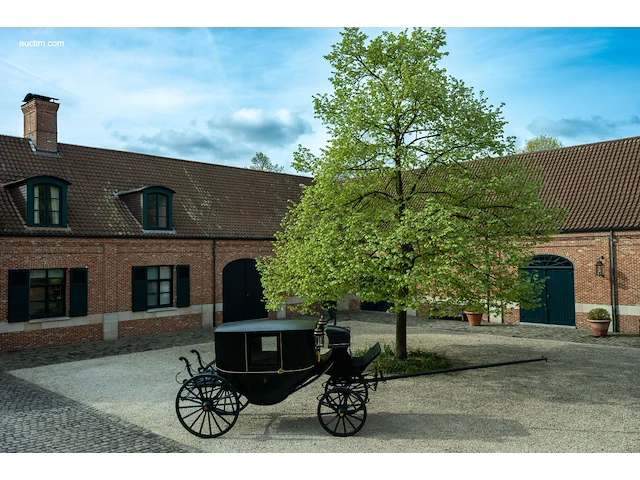 Bisschops berline - afbeelding 14 van  63