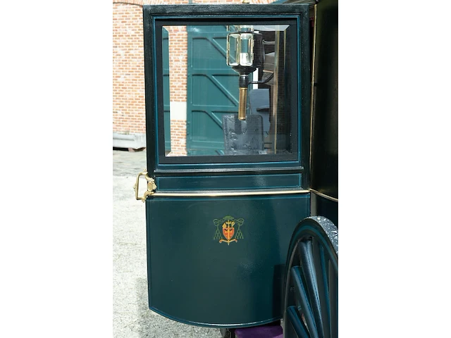 Bisschops berline - afbeelding 21 van  63