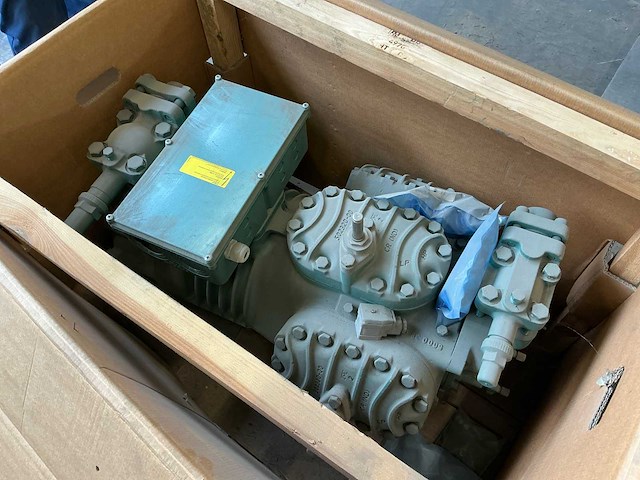 Bitzer 6f-50.2y-40p koelcompressor - afbeelding 1 van  7