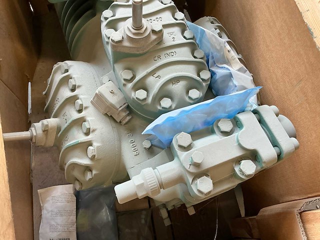 Bitzer 6f-50.2y-40p koelcompressor - afbeelding 2 van  7