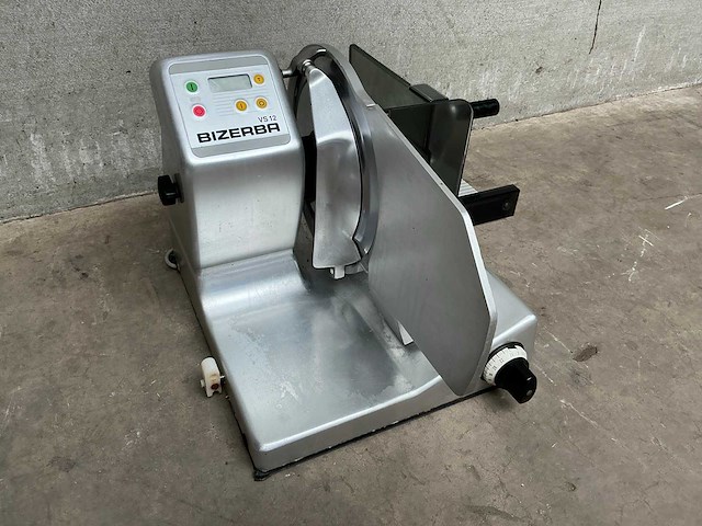 Bizerba - vs12 - snijmachine - afbeelding 1 van  3
