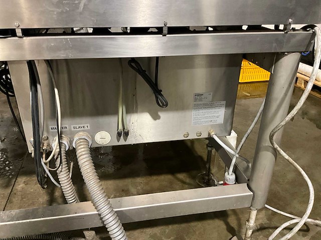 Bizerba glm-i automatische afweeg en labelmachine - afbeelding 9 van  16