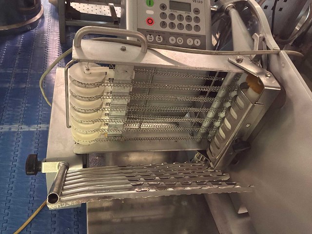 Bizerba ontvleesmachine - afbeelding 2 van  6