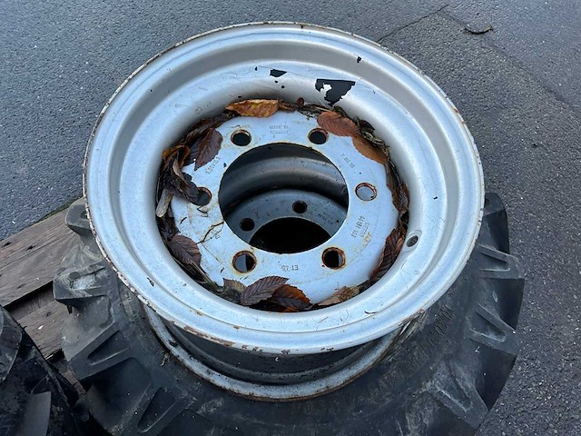 Bkt 10.0/75-15.3 band met velg (3x) - afbeelding 8 van  8