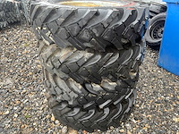 Bkt 10.5-20 mpt banden graafmachine iveco (4x) - afbeelding 3 van  3