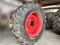 Bkt 520/85 r42 band op velg - zeer goede staat (2x) - afbeelding 1 van  13