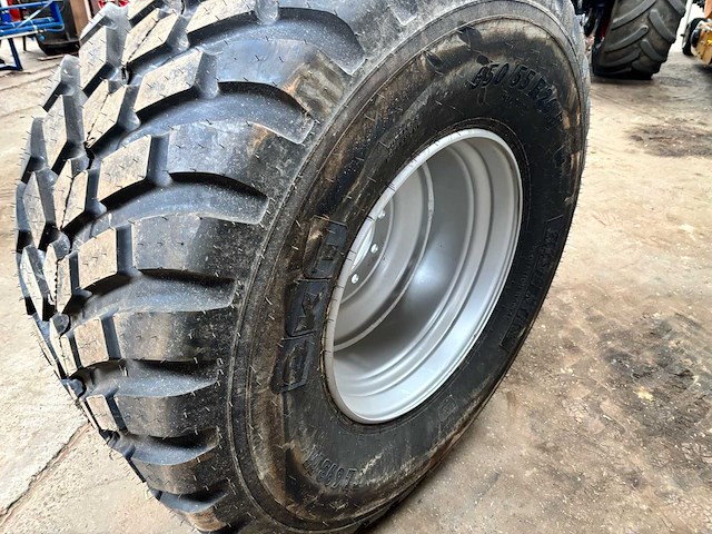 Bkt 650/55 r26.5 band op velg - ongebruikt - afbeelding 2 van  7