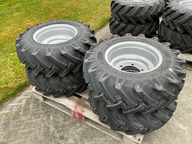 Bkt as504 band met velg (4x) - afbeelding 1 van  7