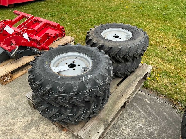 Bkt as504 band met velg (4x) - afbeelding 1 van  6