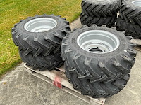 Bkt as504 band met velg (8x) - afbeelding 1 van  5