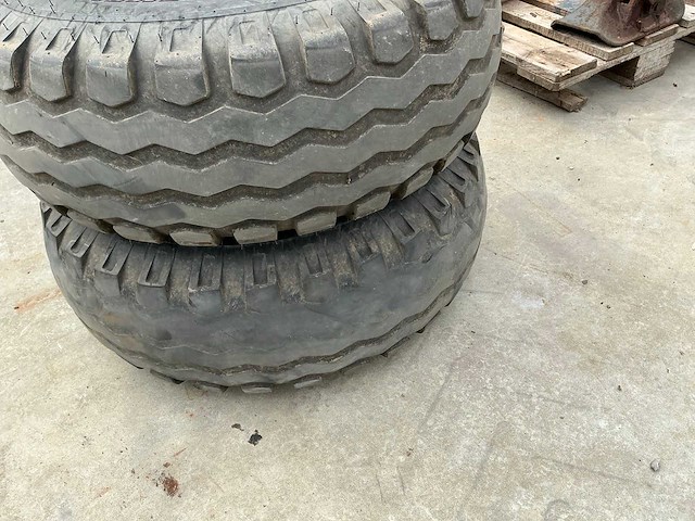 Bkt aw702 band met velg (2x) - afbeelding 2 van  5