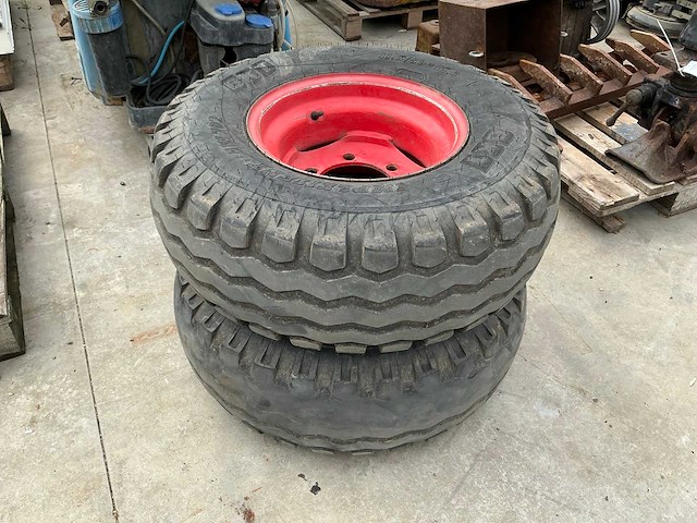 Bkt aw702 band met velg (2x) - afbeelding 1 van  5