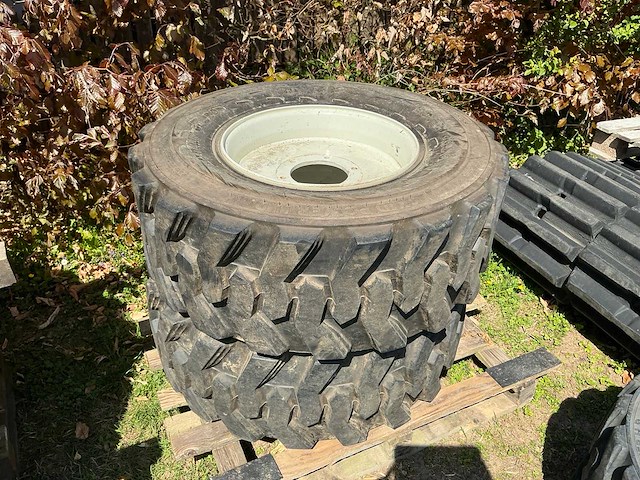 Bkt band met velg (2x) - afbeelding 2 van  4