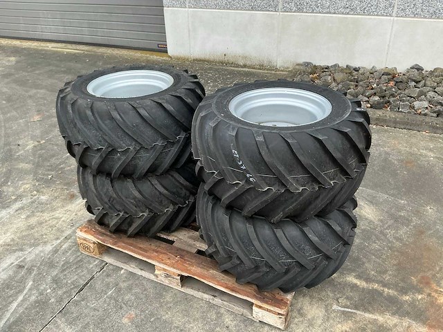 Bkt tr313 band met velg (4x) - afbeelding 1 van  6