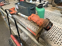 Black and decker kantenmaaier en tuinwals - afbeelding 3 van  8