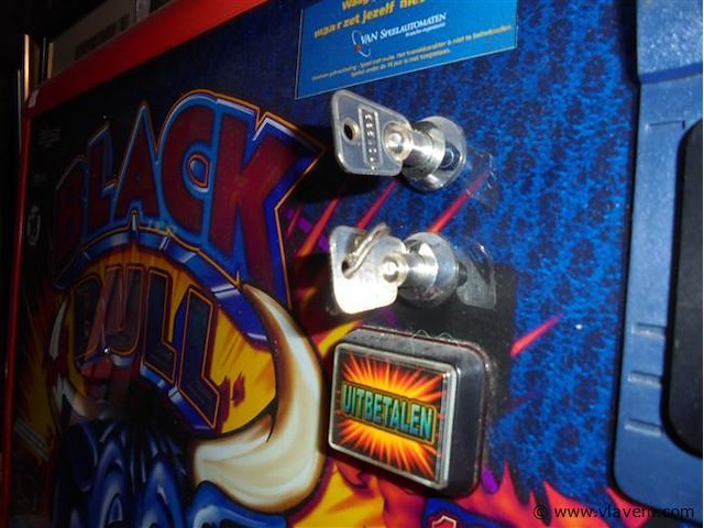 Black-bull gokautomaat - afbeelding 4 van  9