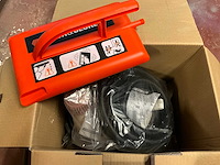 Black & decker behangafstomers en laminaatsnijder (4x) - afbeelding 8 van  12
