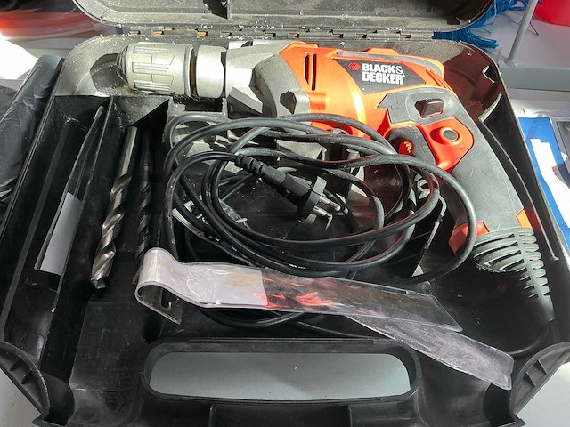 Black & decker kr703 boormachine - afbeelding 1 van  1