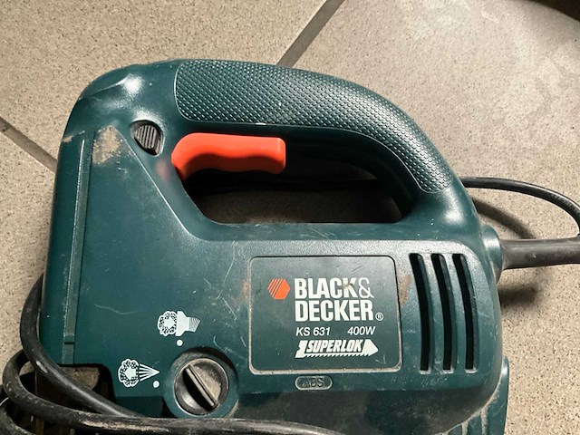 Black & decker ks 631 decoupeerzaag - afbeelding 3 van  4