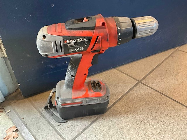 Black & decker pf186b accu boormachine - afbeelding 1 van  6