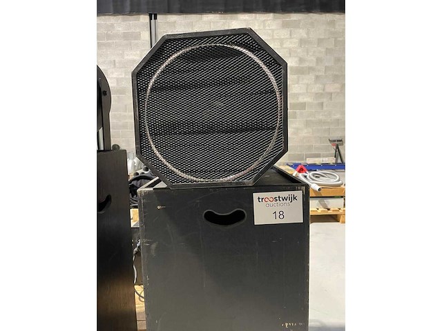 Black gun - 400w/ubv400 - par-spot - afbeelding 2 van  2