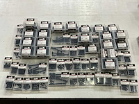 Black line mix kavel diverse bevestigingsmaterialen - afbeelding 1 van  9