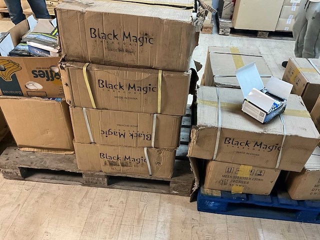 Black magic charcoal waterpijp - afbeelding 1 van  2