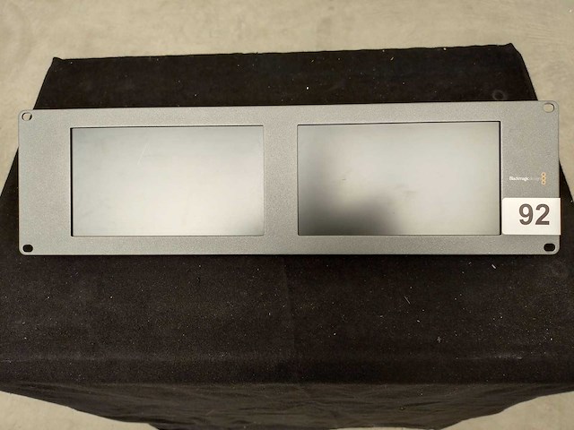 Black magic design - smartview duo - afbeelding 1 van  2