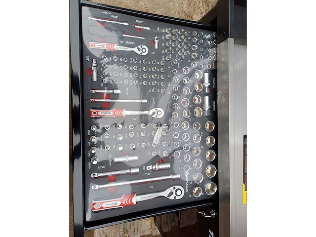 Black metallo beaty - afbeelding 8 van  11