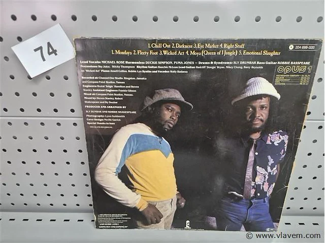 Black uhuru - afbeelding 2 van  2