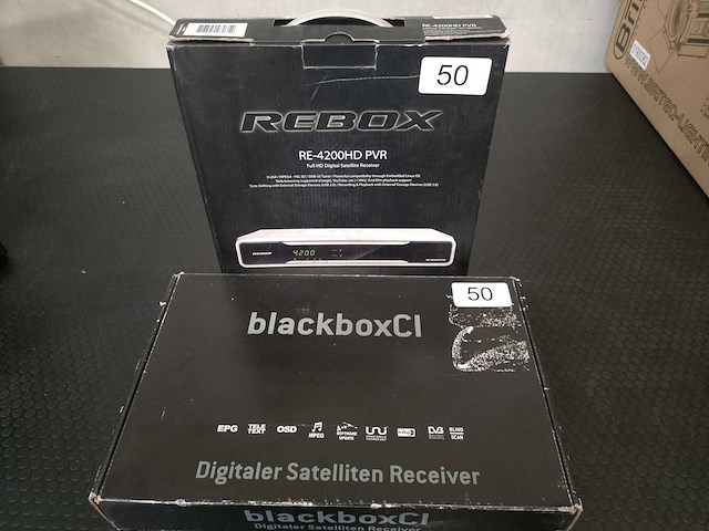 Blackbox / rebox - ci / re-4200hd pvr - 2x satelite receiver - afbeelding 1 van  5