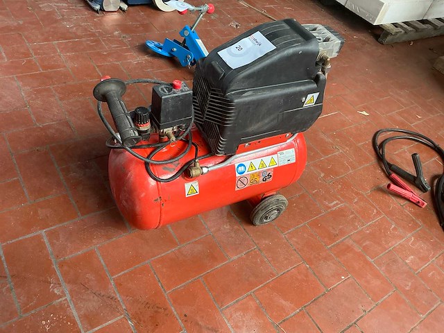 Black&decker cp2525-142 luchtcompressor - afbeelding 1 van  7
