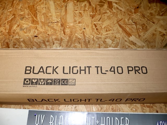 Blacklight (x2) - afbeelding 3 van  4