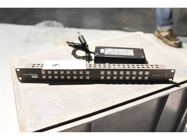 Blackmagic - smart videohub 16 - various video equipment - afbeelding 1 van  1