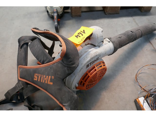 Bladblazer op benzine stihl - afbeelding 4 van  4