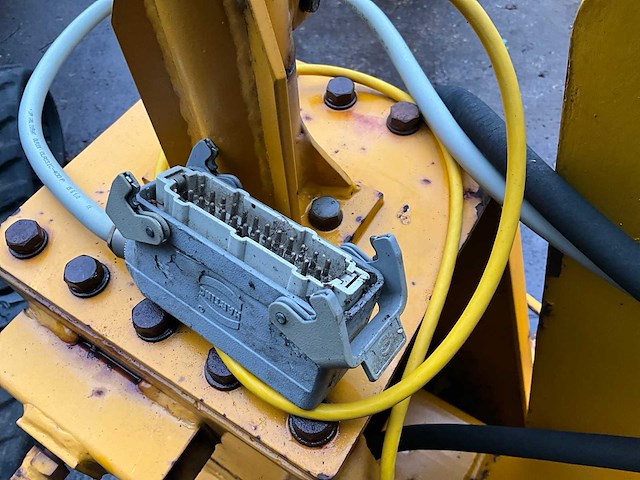 Blademaster - lasergestuurde nivelleringsmachine - afbeelding 17 van  19