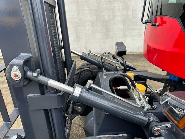 Blanche - 2025 - tw-3t - ruw terrein heftruck - afbeelding 1 van  5