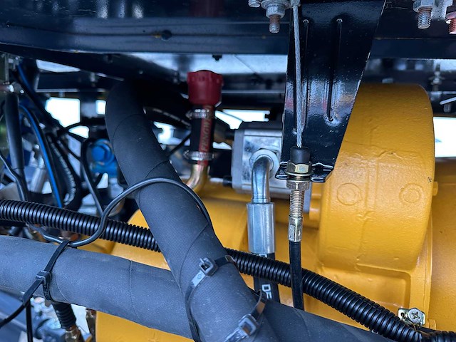 Blanche - 2025 - tw36 - shovel - afbeelding 20 van  37